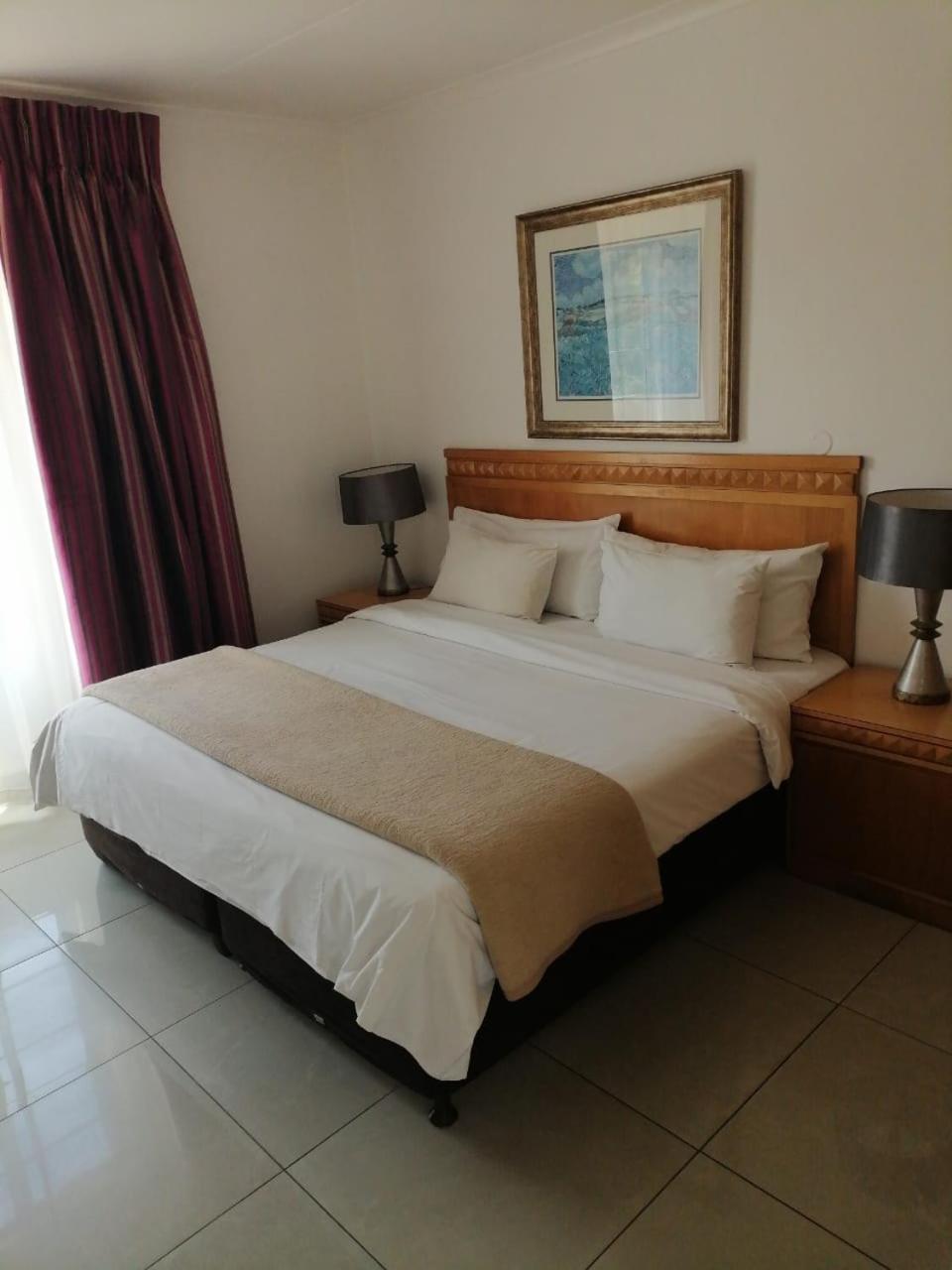 Airport Inn And Suites Edenvale Exterior foto