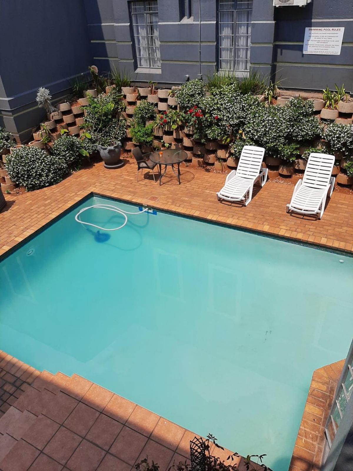Airport Inn And Suites Edenvale Exterior foto